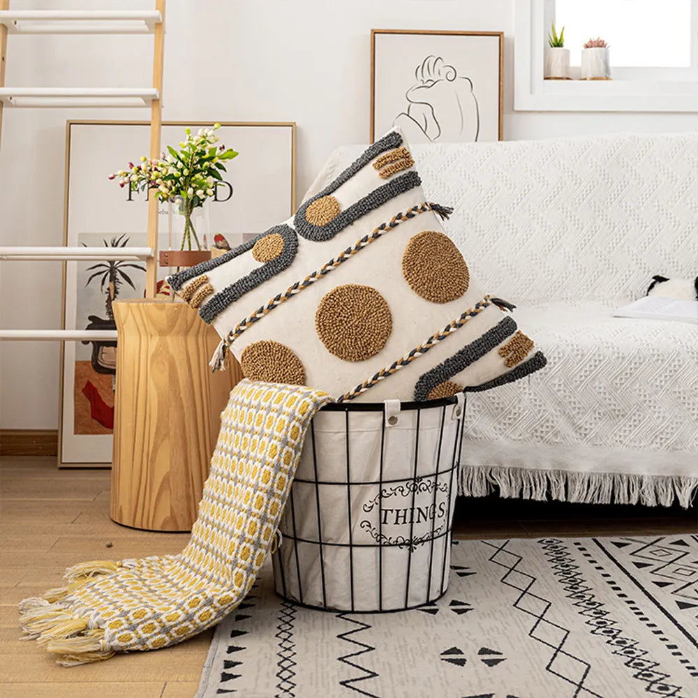 Tufted Minimalist Style Pillow Case