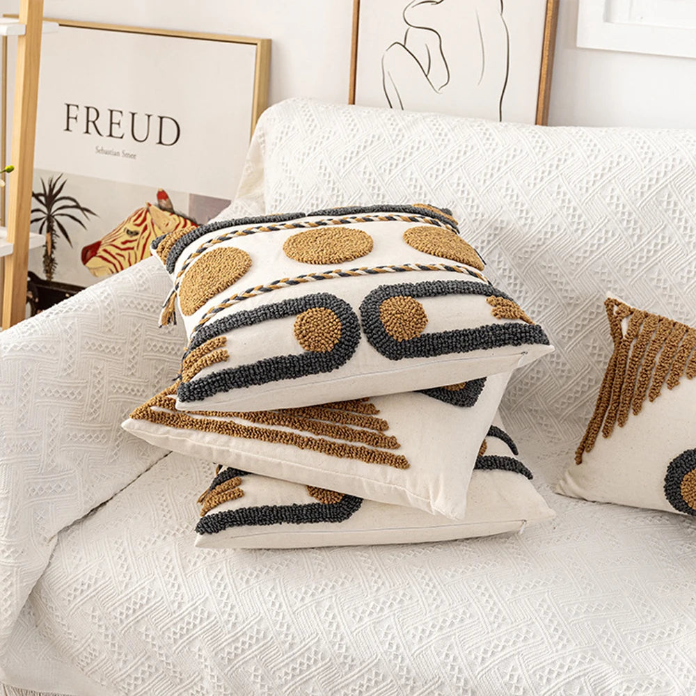 Tufted Minimalist Style Pillow Case